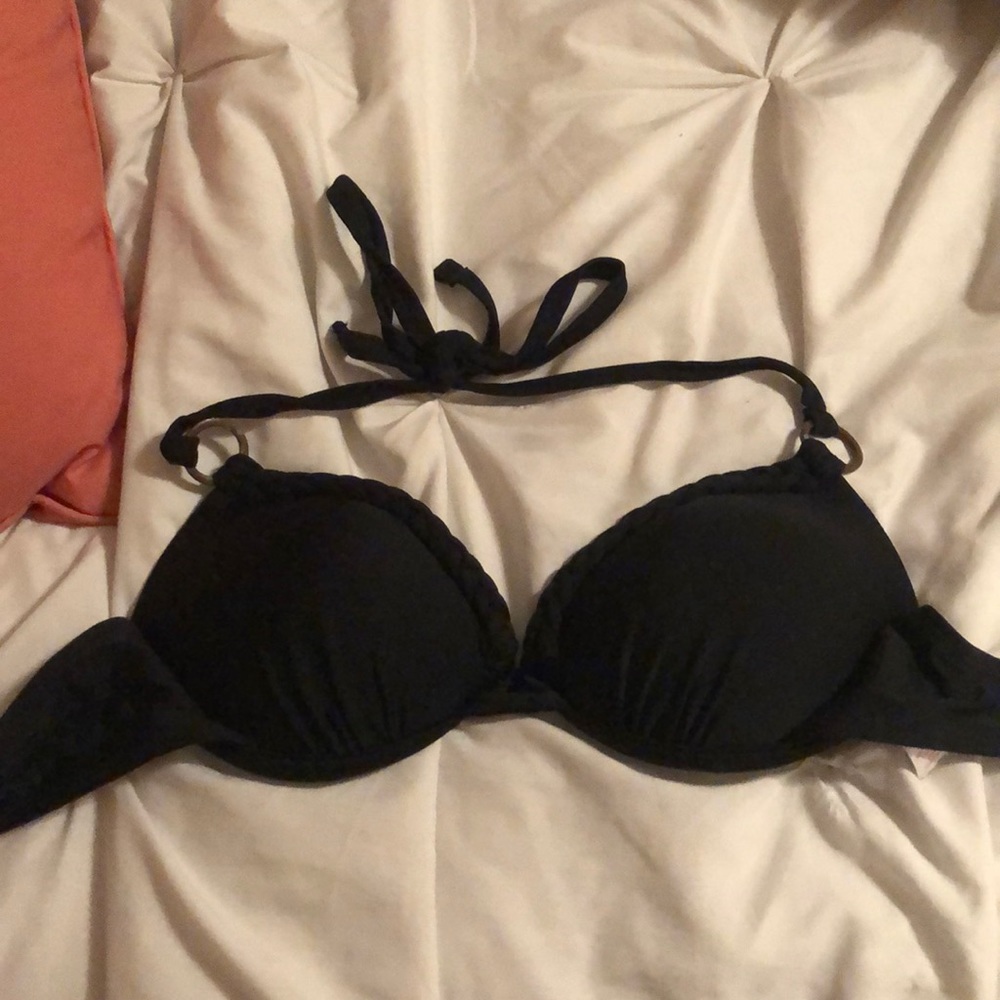 Black bikini top
